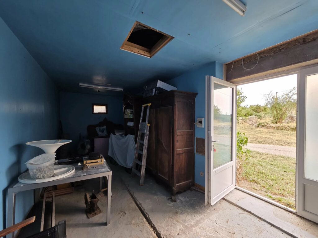 Maison en pierre à rénover avec ruine à réhabiliter