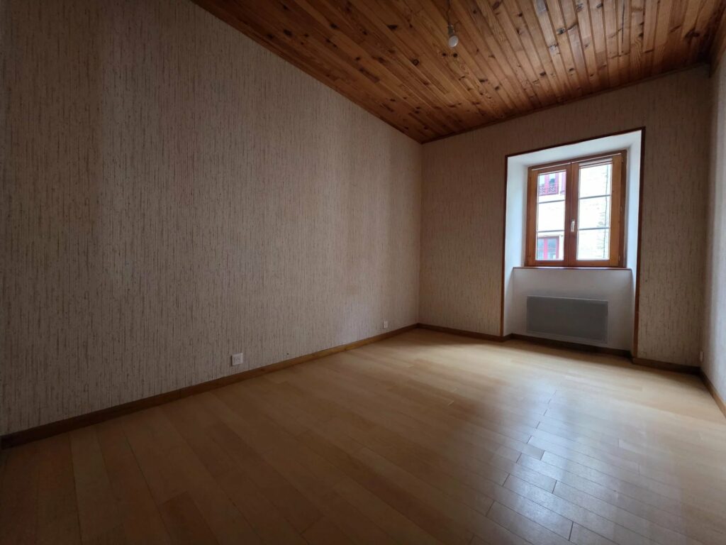 Appartement T5 Garage – Saint Agrève