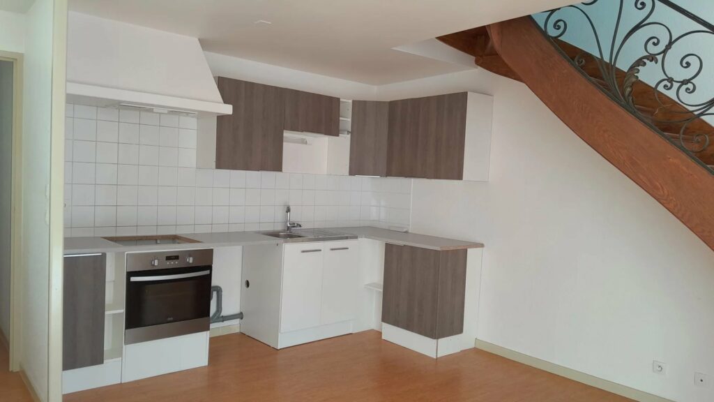 LAMASTRE Centre – 76m2