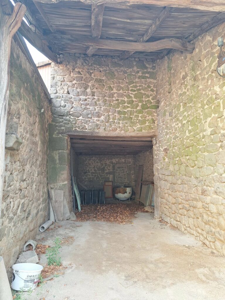 Maison et dépendances à GILHOC SUR ORMEZE