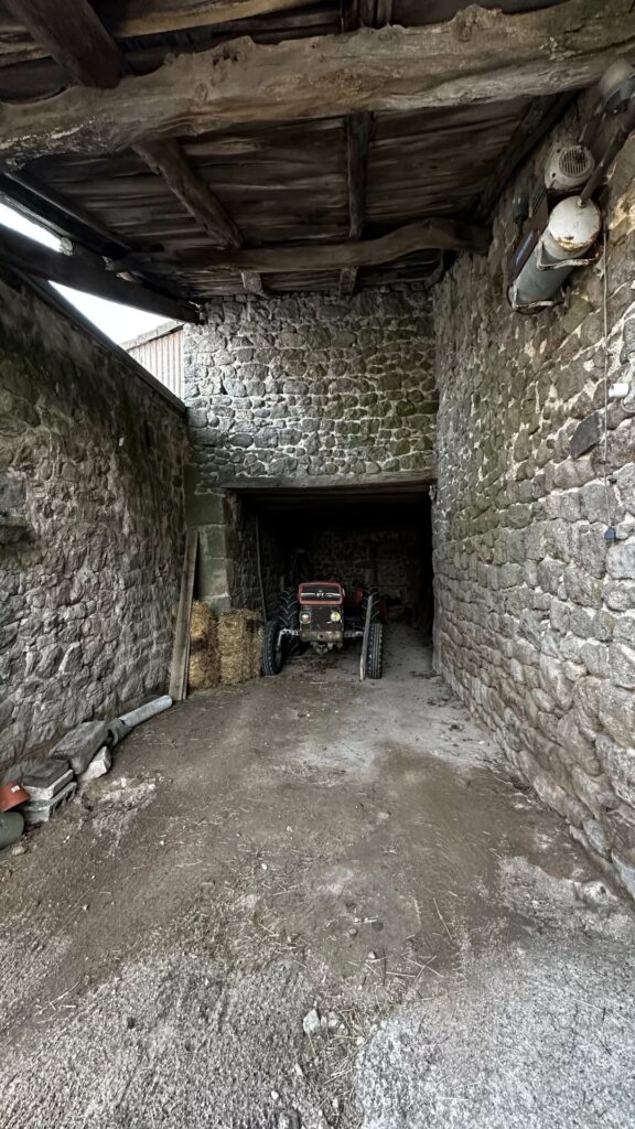 Maison et dépendances à GILHOC SUR ORMEZE