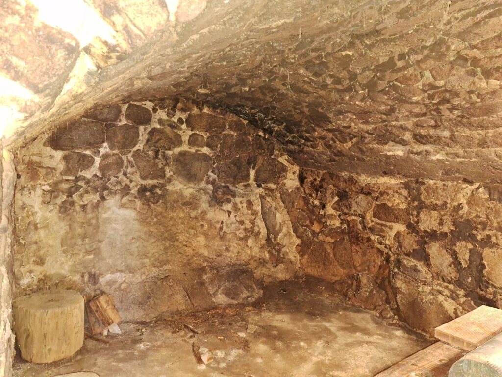 Maison et dépendances à GILHOC SUR ORMEZE