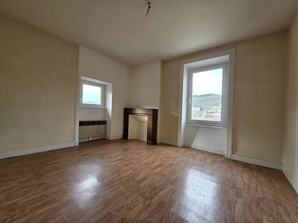 Appartement T4 – 3ème étage