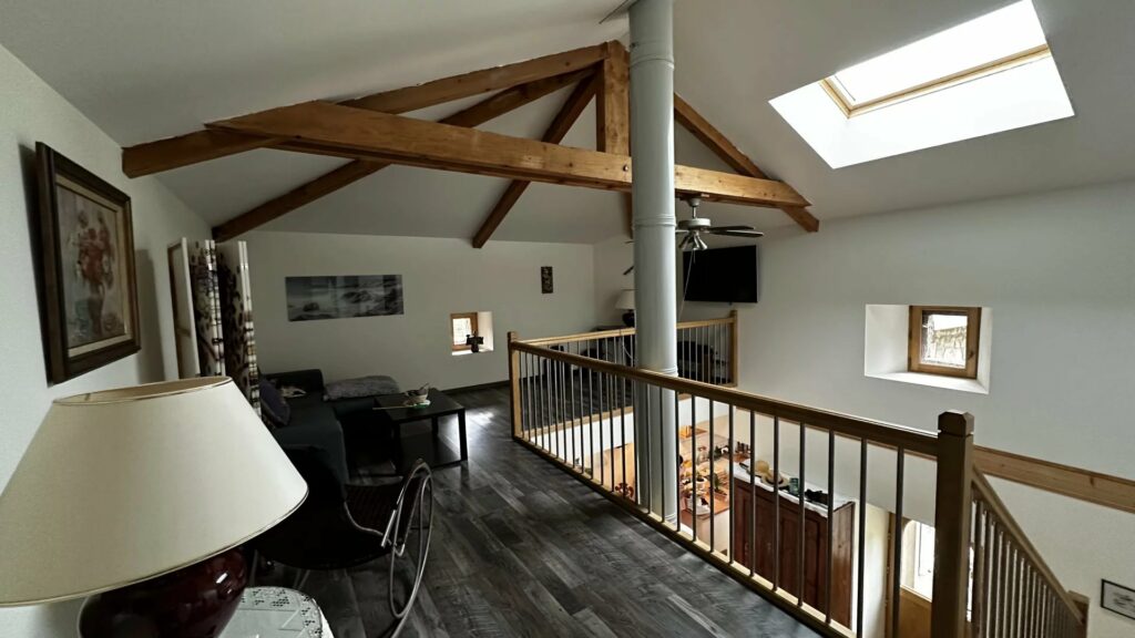 Propriété entièrement rénovée à DESAIGNES