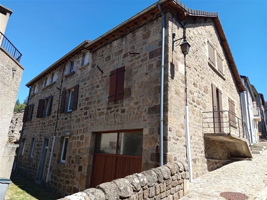 A VENDRE Immeuble de rapport à SAINT AGREVE 07 – 4 APPARTEMENTS  RENTABILITÉ IMMEDIATE  IDÉAL INVESTISSEUR