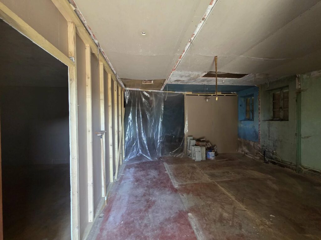 Maison entièrement à rénover