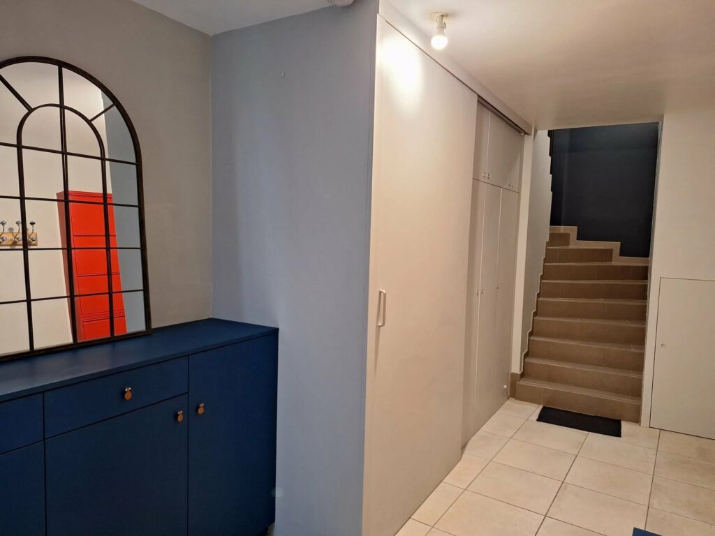 07 – Ardèche Verte – Lamastre – Maison de rue tout confort entièrement rénovée avec terrasse