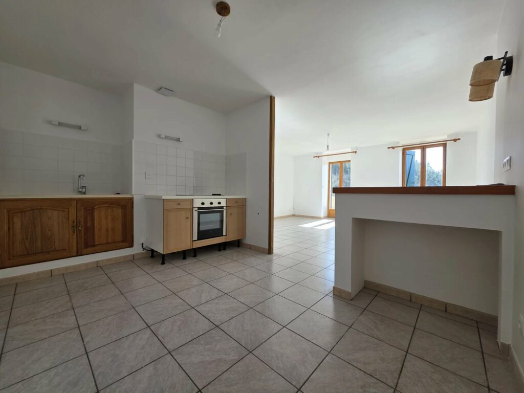 Appartement T3 avec terrasse