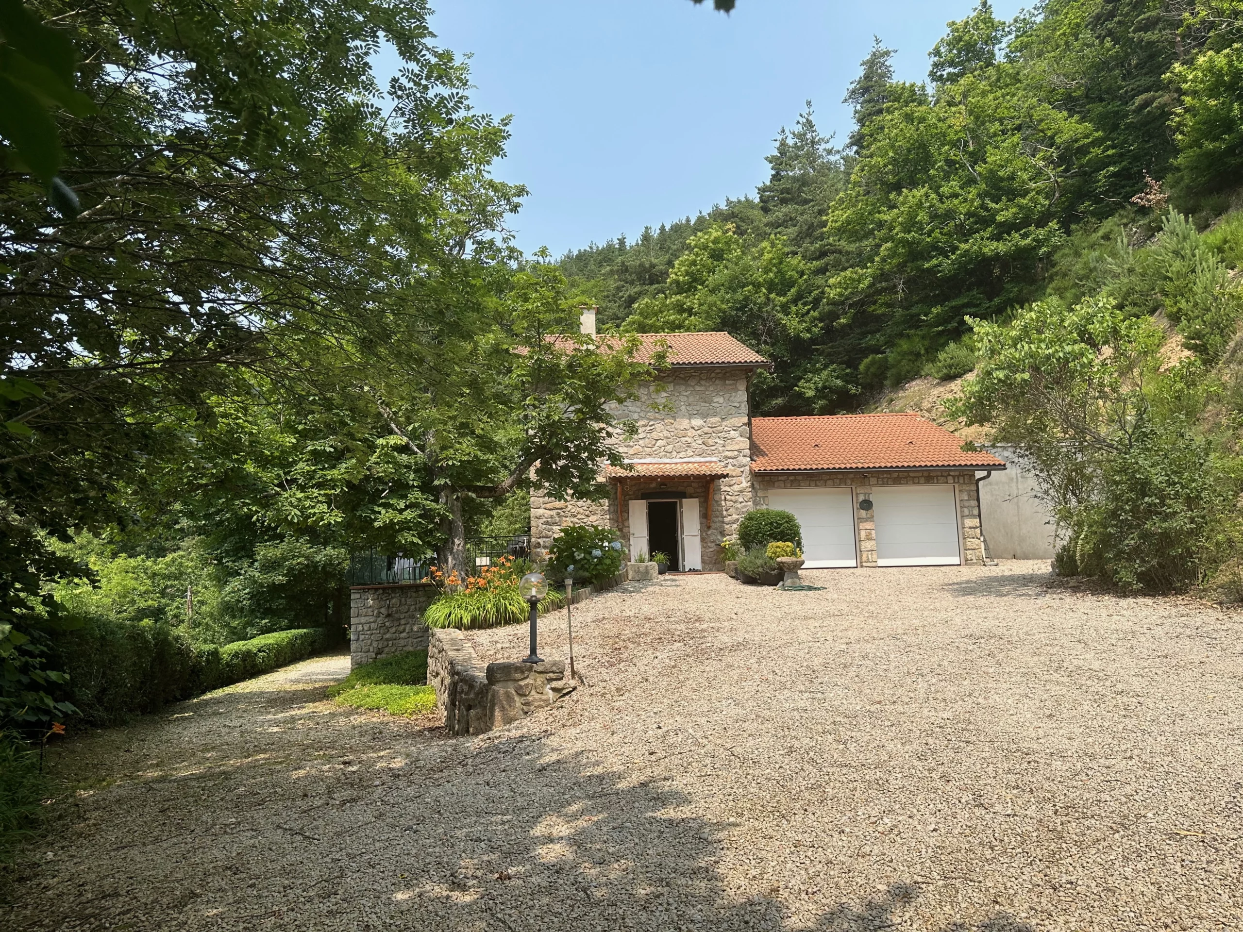 Biens - Agence immobilière Payet Immobilier à Lamastre en Ardèche