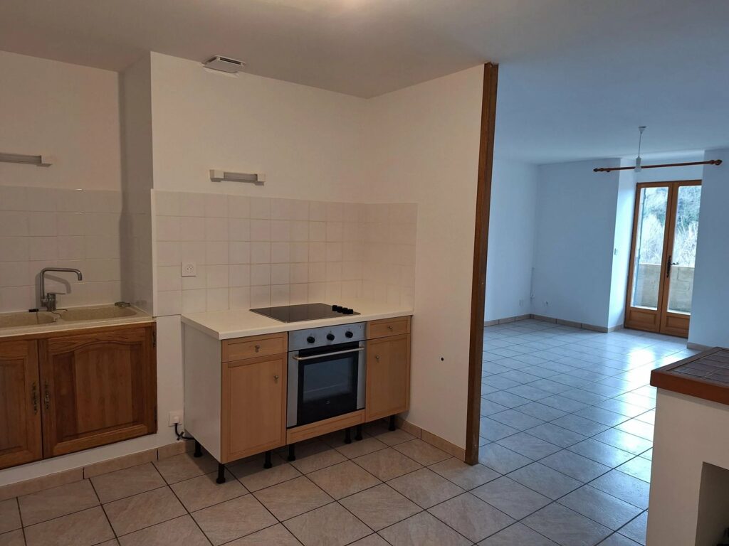 Appartement T3 avec terrasse