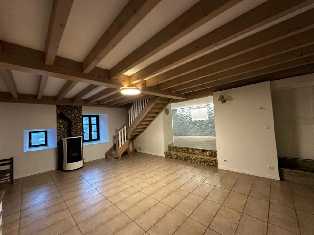 Ensemble immobilier avec terrain