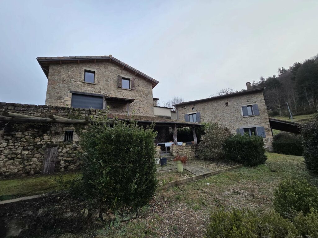 Ensemble immobilier avec terrain