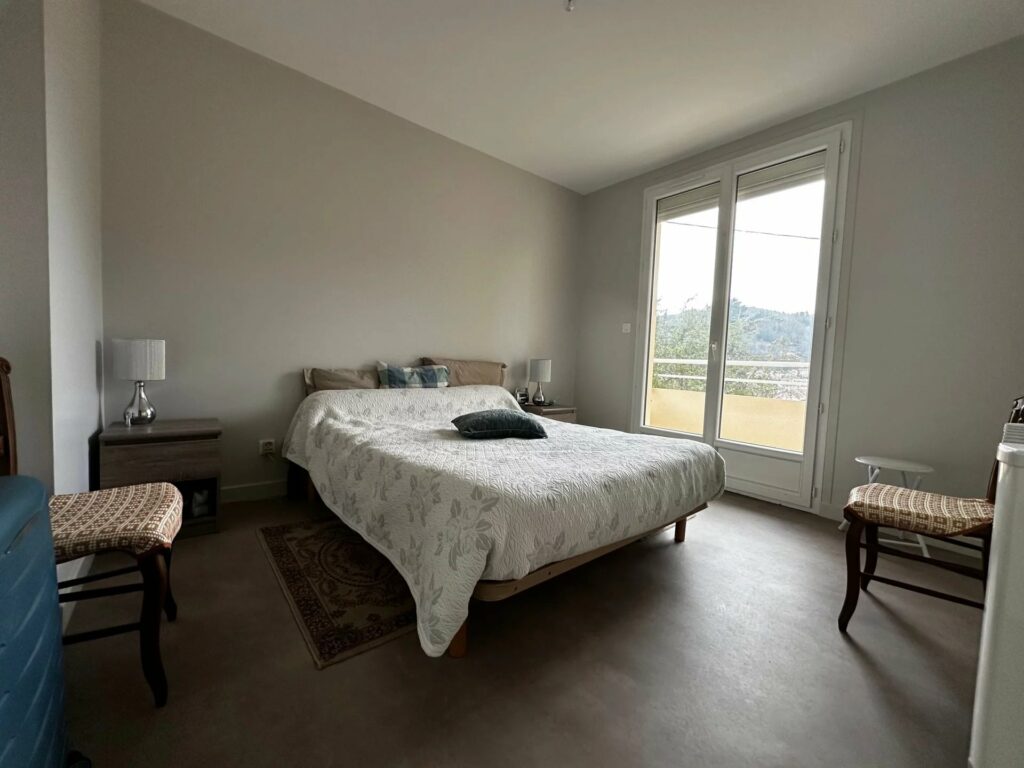 Maison lumineuse de 7 pièces à Lamastre