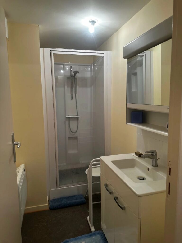 Maison lumineuse de 7 pièces à Lamastre