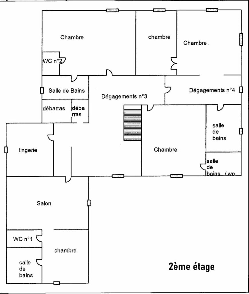 Immeuble Commercial et Résidentiel