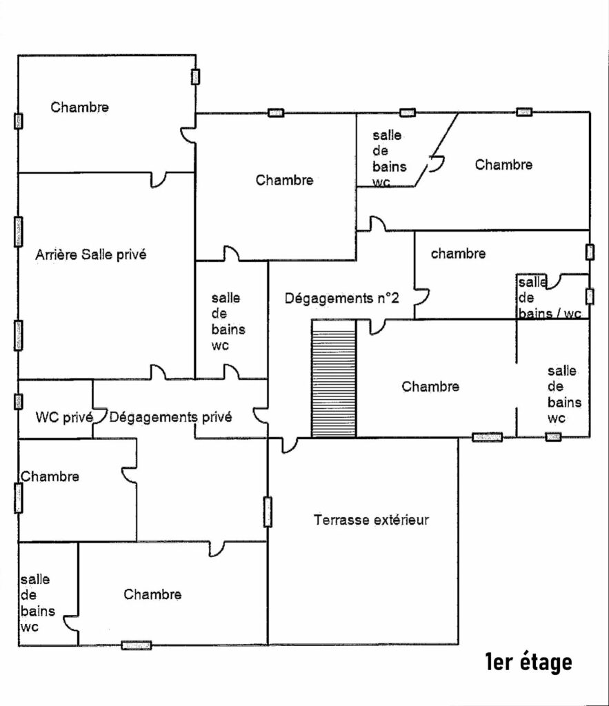Immeuble Commercial et Résidentiel
