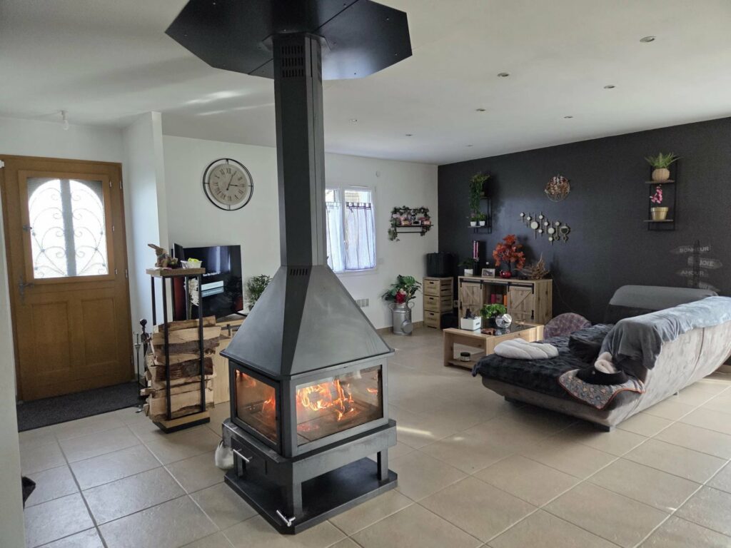 Villa de 2010 à Gilhoc-sur-Ormèze