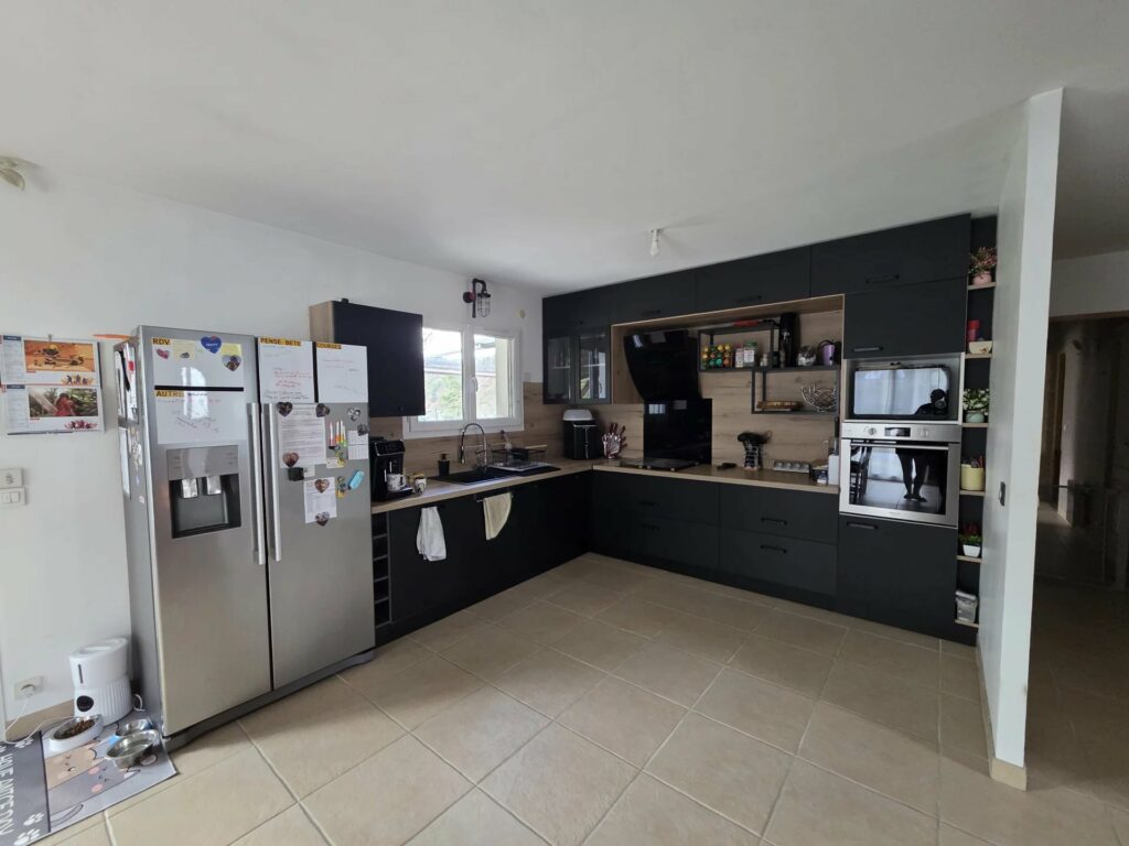 Villa de 2010 à Gilhoc-sur-Ormèze