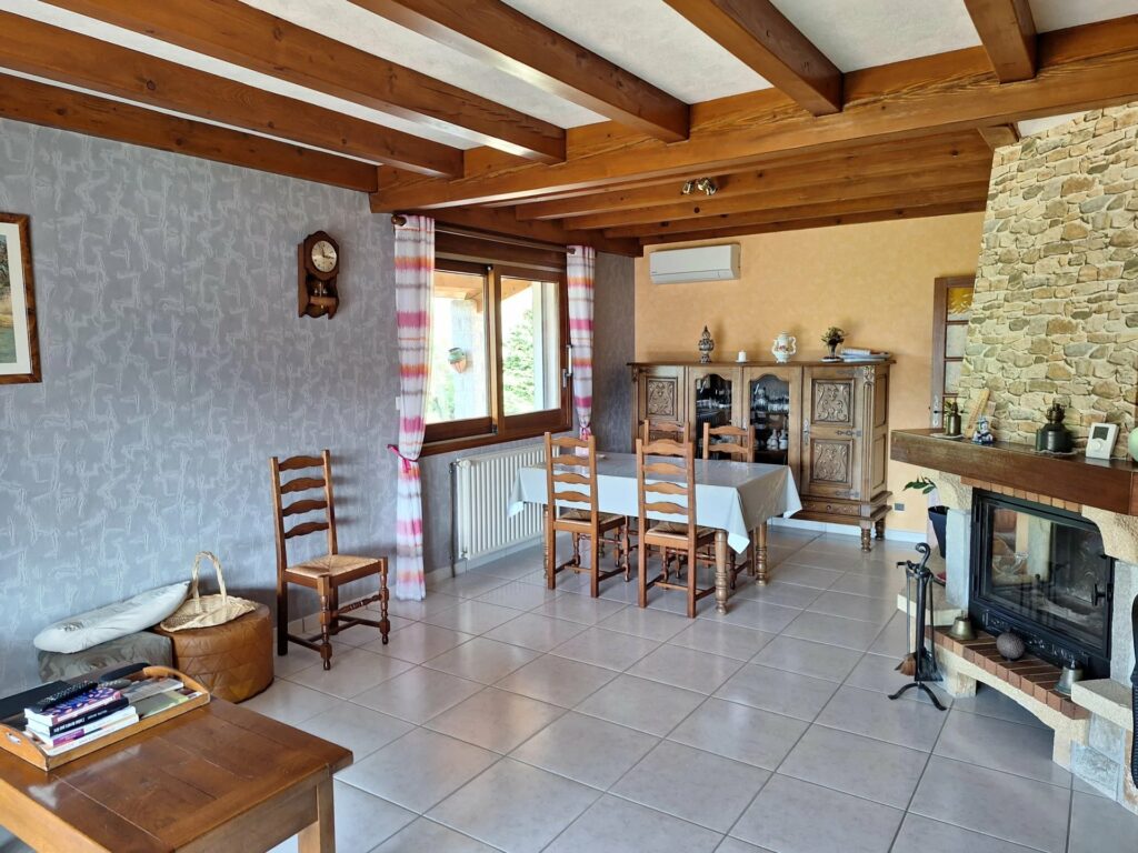 Maison de 129 m² à Lamastre 5 pièces avec vue