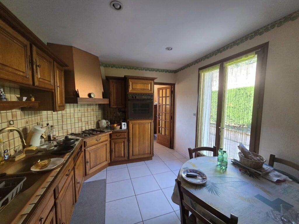 Maison de 129 m² à Lamastre 5 pièces avec vue