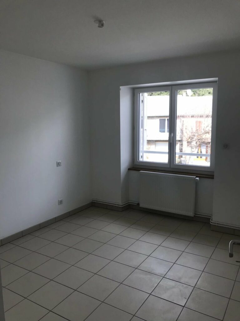 Appartement T4 – Terrasse, garage