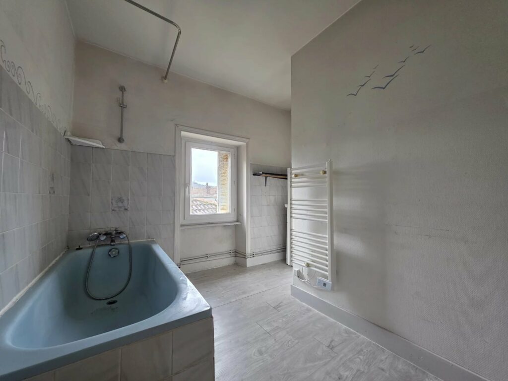 Appartement T4 – 3ème étage