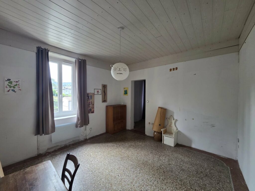 Maison T4 – LAMASTRE