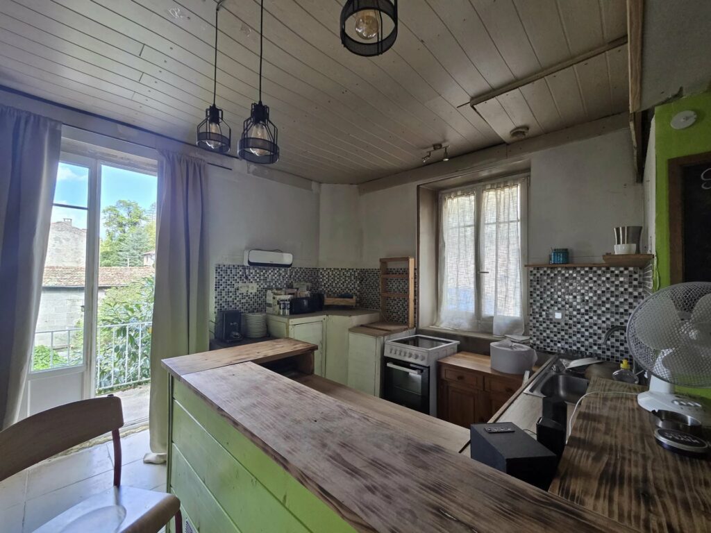 Maison T4 – LAMASTRE