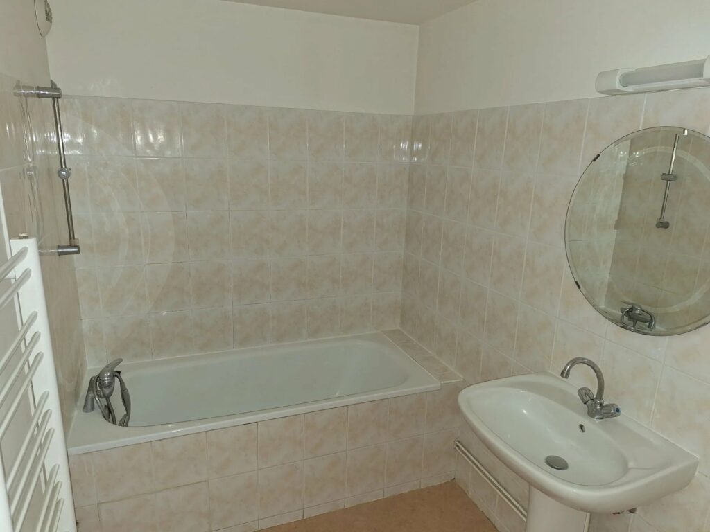 Appartement T3 – 2ème étage Vernoux
