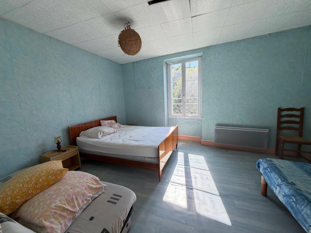 Maison avec 3 appartements