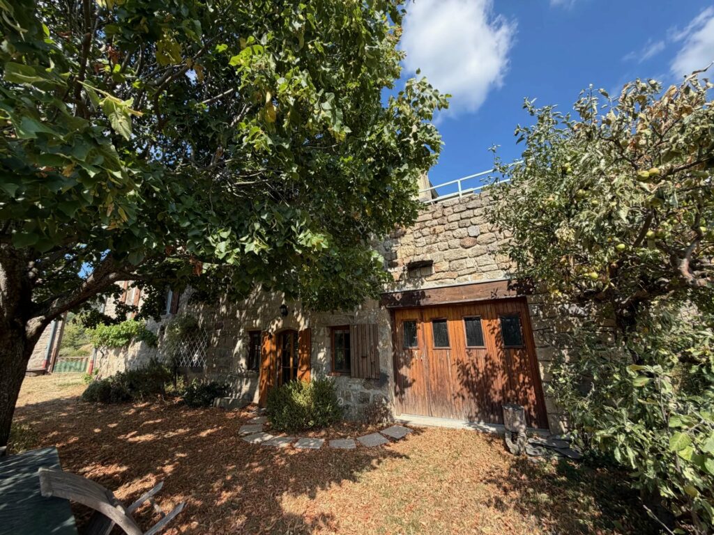 Maison en pierre