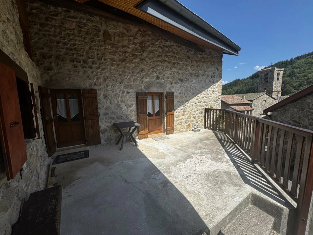 Maison de village T4 – Terrasse, jardin
